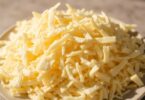 can dogs eat mozzarella cheese