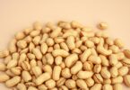 can you eat peanut shells